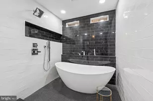 635 N 13th St, Philadelphia, PA 19123 - Photo 15