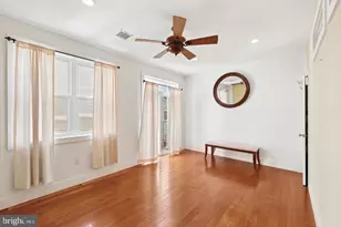 635 N 13th St, Philadelphia, PA 19123 - Photo 9