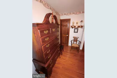 709 Hartel Avenue, Philadelphia, PA 19111 - Photo 37