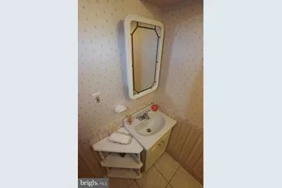 709 Hartel Avenue, Philadelphia, PA 19111 - Photo 69