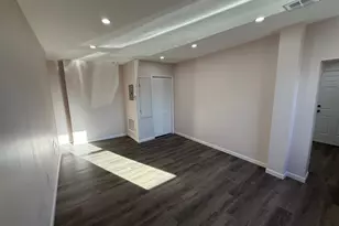 2537 E Auburn St, Philadelphia, PA 19134 - Photo 5