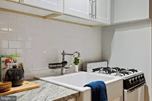 2601 Pennsylvania Ave, Philadelphia, PA 19130 - Photo 13