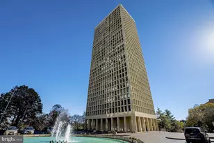 220 Locust St, Philadelphia, PA 19106 - Photo 1