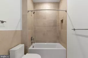 1731 Tilghman St, Philadelphia, PA 19122 - Photo 9