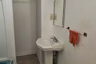 643 Moore St, Philadelphia, PA 19148 - Photo 5