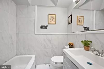 7649 Malvern Avenue, Philadelphia, PA 19151 - Photo 19