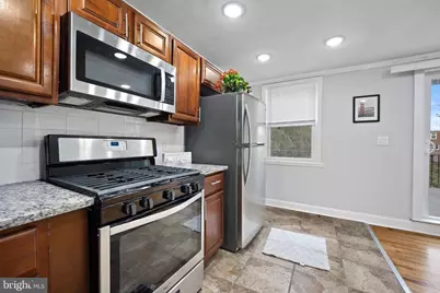 7649 Malvern Avenue, Philadelphia, PA 19151 - Photo 9