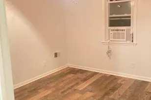 2210 Bonnaffon St, Philadelphia, PA 19142 - Photo 11