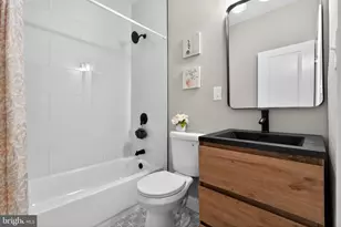 1453 S 52nd St, Philadelphia, PA 19143 - Photo 15