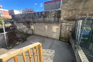 2435 Tulip St, Philadelphia, PA 19125 - Photo 19