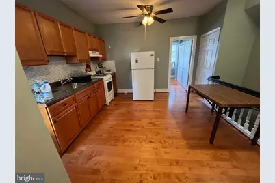 308 S 52nd Street #3R, Philadelphia, PA 19143 - Photo 5