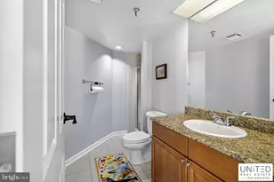 2001 Hamilton, Philadelphia, PA 19130 - Photo 25