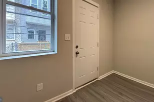 1536 S Napa St, Philadelphia, PA 19146 - Photo 3