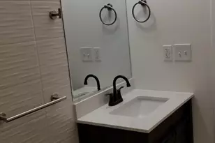 247 S 16, Philadelphia, PA 19102 - Photo 7