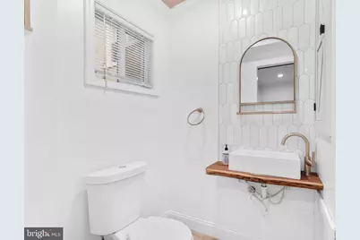 944 N Randolph Street, Philadelphia, PA 19123 - Photo 9