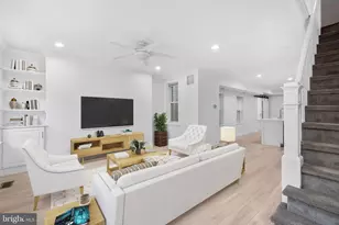 944 N Randolph St, Philadelphia, PA 19123 - Photo 3