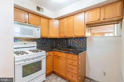 2822 S Smedley Street, Philadelphia, PA 19145 - Photo 7