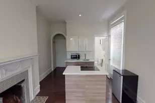 2312 Locust St, Philadelphia, PA 19103 - Photo 3