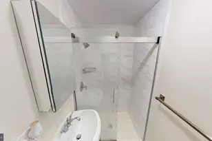 2312 Locust St, Philadelphia, PA 19103 - Photo 11