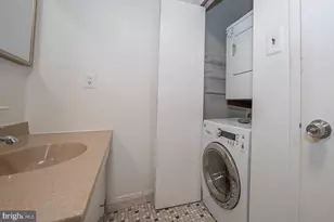 765 N Ringgold St, Philadelphia, PA 19130 - Photo 17