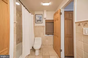 627 N 18th St, Philadelphia, PA 19130 - Photo 27