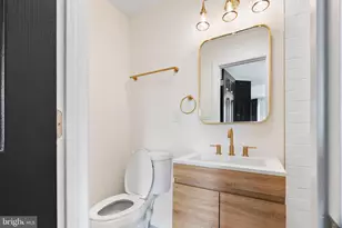 4043 N 8th St, Philadelphia, PA 19140 - Photo 19