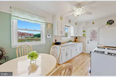 2818 Sandyford Avenue, Philadelphia, PA 19152 - Photo 9