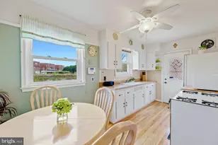 2818 Sandyford Ave, Philadelphia, PA 19152 - Photo 9