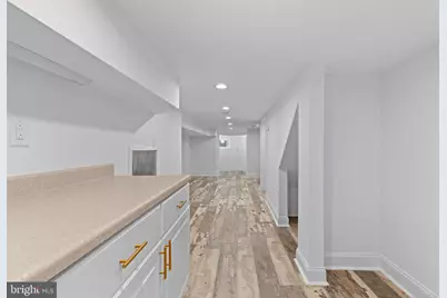 345 Roseberry Street, Philadelphia, PA 19148 - Photo 17