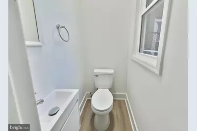 1725 W Juniata Street, Philadelphia, PA 19140 - Photo 11