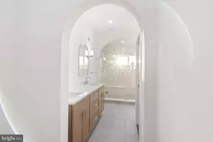 1318 S 8th St, Philadelphia, PA 19147 - Photo 27