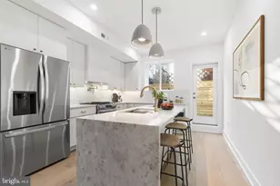 1318 S 8th St, Philadelphia, PA 19147 - Photo 7