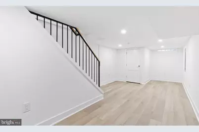 1318 S 8th Street, Philadelphia, PA 19147 - Photo 41