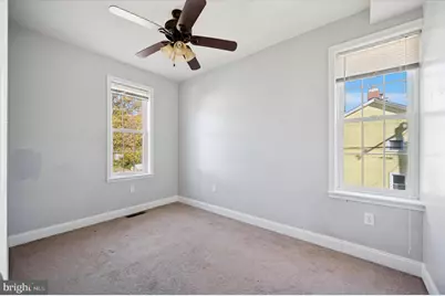 389 Conarroe Street, Philadelphia, PA 19128 - Photo 9