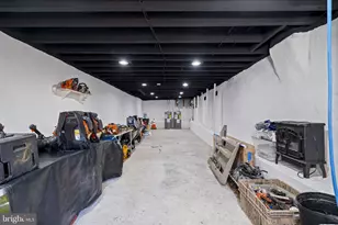 3207 N Philip St, Philadelphia, PA 19140 - Photo 25