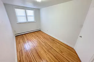 1205 Princeton Ave, Philadelphia, PA 19111 - Photo 9