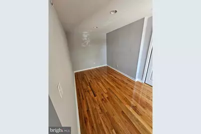 1135 E Susquehanna Avenue, Philadelphia, PA 19125 - Photo 39