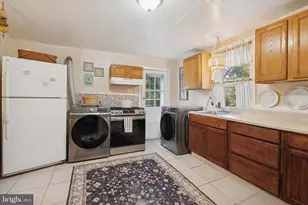 24 Good St, Philadelphia, PA 19119 - Photo 9