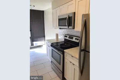 2020 Walnut Street #21E, Philadelphia, PA 19103 - Photo 5