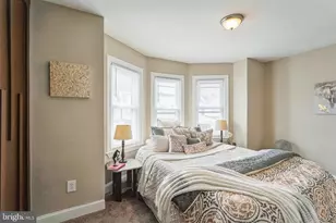 1915 W Airdrie St, Philadelphia, PA 19140 - Photo 17