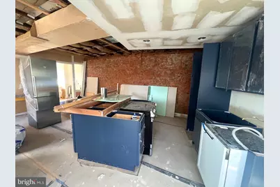 2361 E Susquehanna Avenue, Philadelphia, PA 19125 - Photo 9