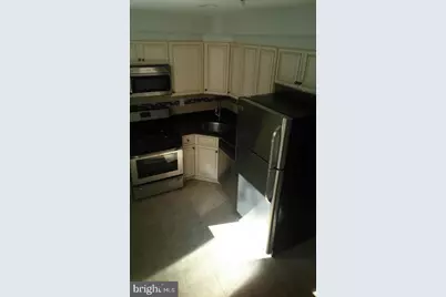 1135 E Susquehanna Avenue, Philadelphia, PA 19125 - Photo 23