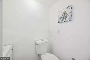 7033 Sherwood Rd, Philadelphia, PA 19151 - Photo 13