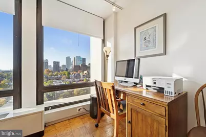 220 Locust Street #9HS, Philadelphia, PA 19106 - Photo 5