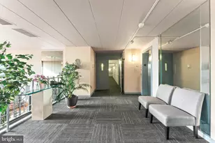 8950 Krewstown Rd, Philadelphia, PA 19115 - Photo 3