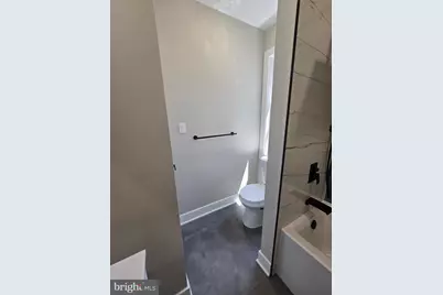 1418 W Grange Avenue, Philadelphia, PA 19141 - Photo 45