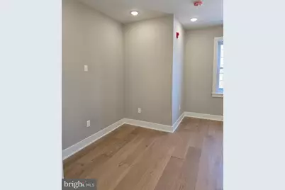 1418 W Grange Avenue, Philadelphia, PA 19141 - Photo 25