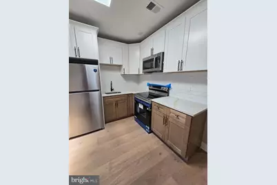 1418 W Grange Avenue, Philadelphia, PA 19141 - Photo 31