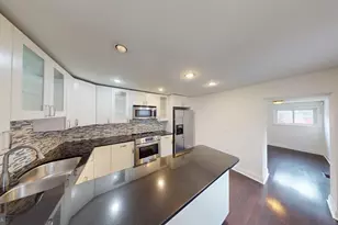 1326 E Susquehanna Ave, Philadelphia, PA 19125 - Photo 3