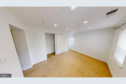 1326 E Susquehanna Avenue, Philadelphia, PA 19125 - Photo 9